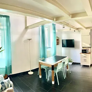 Cozy Loft Marina View Savona